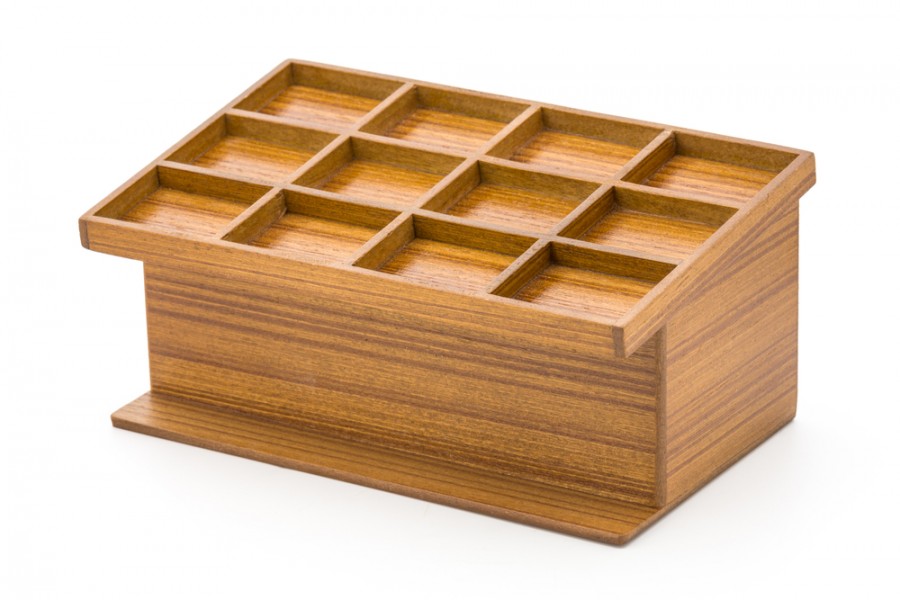 Offrez plus de visibilité à vos produits grâce à un présentoir en bois !